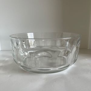 VTG ARCOROC FRANCE THUMBPRINT GLASS Petale Salad SERVING BOWL 6 5/8" Wide.